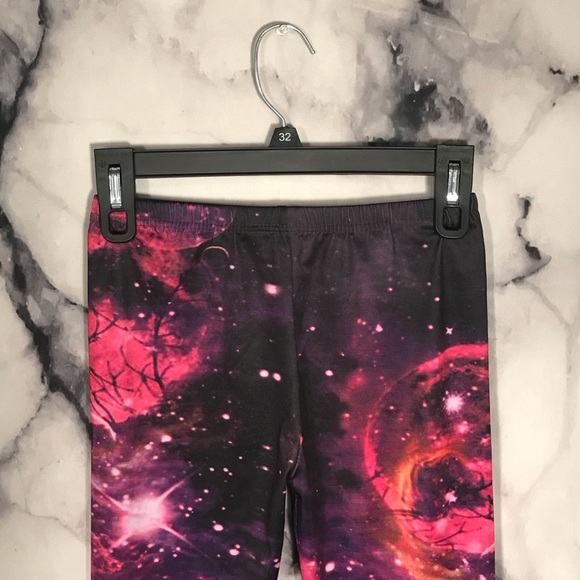 Galaxy Print Leggings Stretchy - Picture 3 of 5